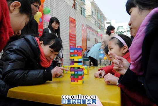 广州白云机场安检招聘_白云机场安检员待遇_