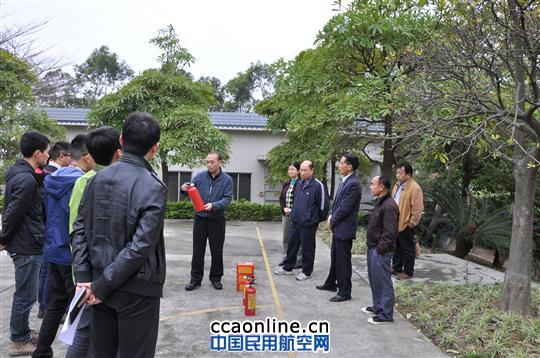 中南空管气象中心举行雷达站山林火灾灭火演习