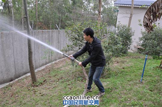 中南空管气象中心举行雷达站山林火灾灭火演习