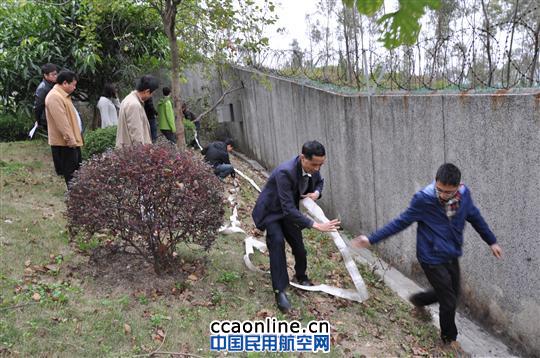 中南空管气象中心举行雷达站山林火灾灭火演习