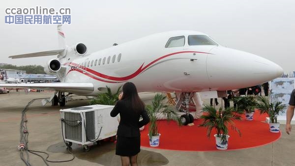 达索航空携猎鹰7X及猎鹰2000S亮相ABACE
