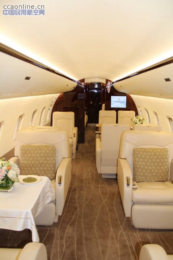 中一航空享誉亚洲公务航空展（ABACE 2015）