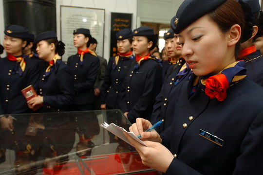 永葆先进性:南航新疆增强团员意识教育