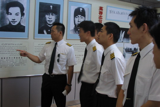 永葆先进性:南航新疆增强团员意识教育