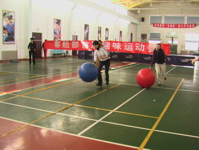 南航新疆客舱部"三.八"庆祝活动纪实