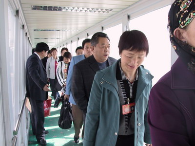 东航甘肃圆满完成两会代表运输保障工作