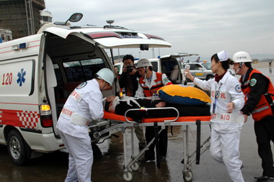 栎社国际机场举行大规模应急救援演练