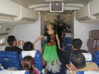 南航新疆举办"安全关系你我"知识竞答