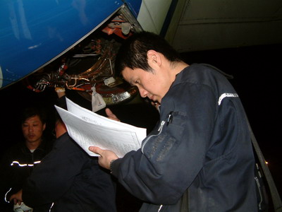 国航成都维修基地航线部勇担重任勤耕耘