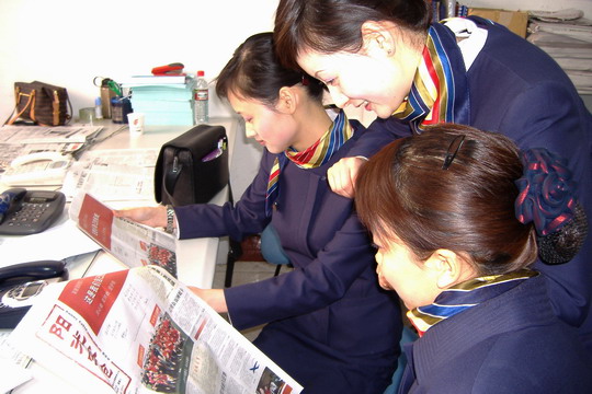 国航西南客舱服务部《阳光客舱》正式创刊
