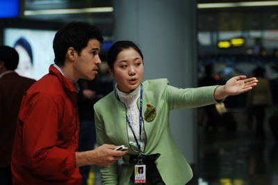 首都机场加大人员投入和管理迎接五一