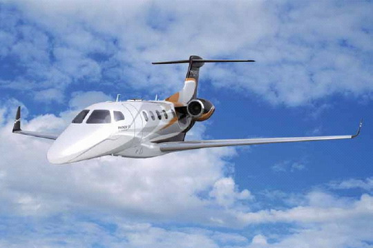 巴西航空工业公司向欧洲推介飞龙喷气公务机