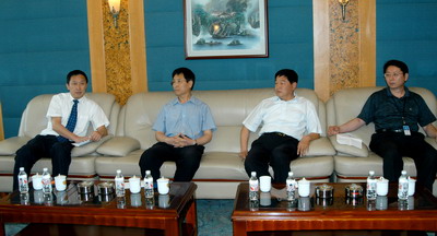 东北空管局参加管制技能赛选手载誉归来