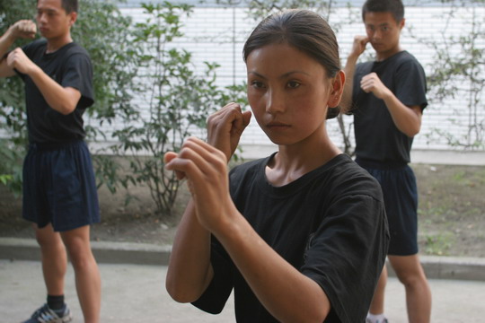 首位藏族女航空安全员即将加盟国航西南