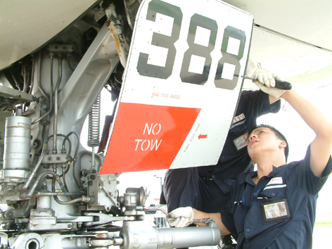 国航成都维修基地组织航线支援 应对暑运高峰