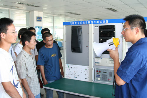 乌鲁木齐维修基地对新分大学生进行岗前培训