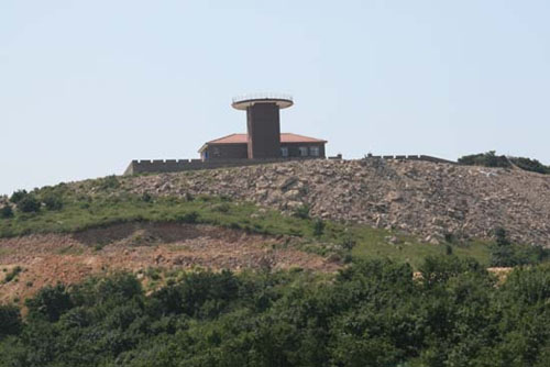 近日 东北空管局对锦州雷达站进行实地检查