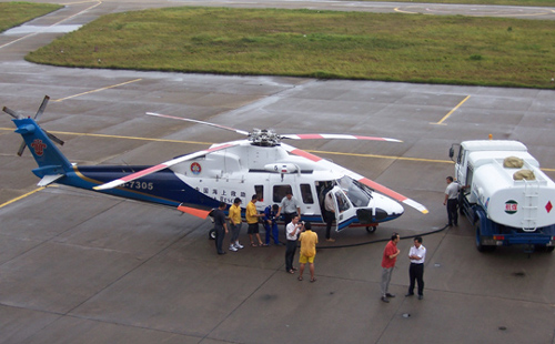 迎战“派比安” 珠海直升机分公司紧急救助