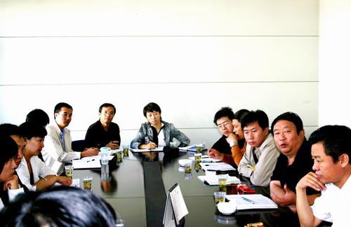 机务与客舱双双联袂 共同建设温馨空中家园