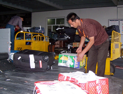 南航新疆地保部装卸科1至8月行李分拣无差错