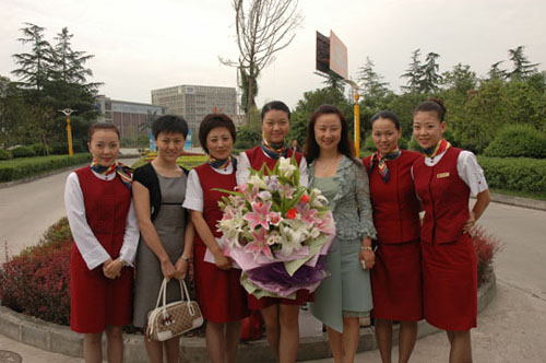 国航西南培训部举办演讲座谈隆重庆祝教师节