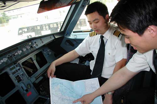 东航上海飞行部倾全力确保夏季高温安全飞行