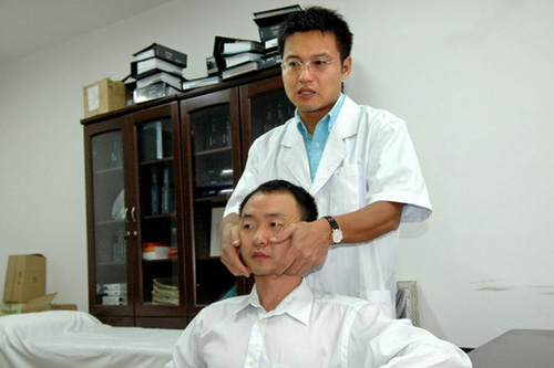 南航深圳空勤人员大体检 受检752人全部合格