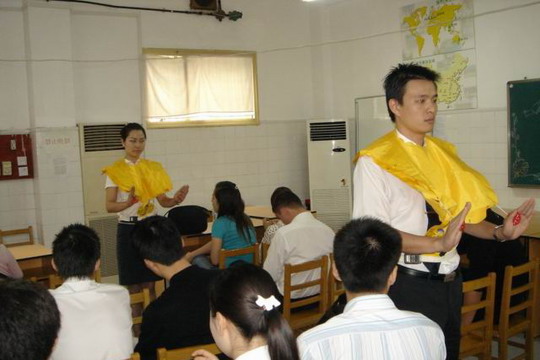 春秋航空2006年度第一期新雇员培训圆满结束