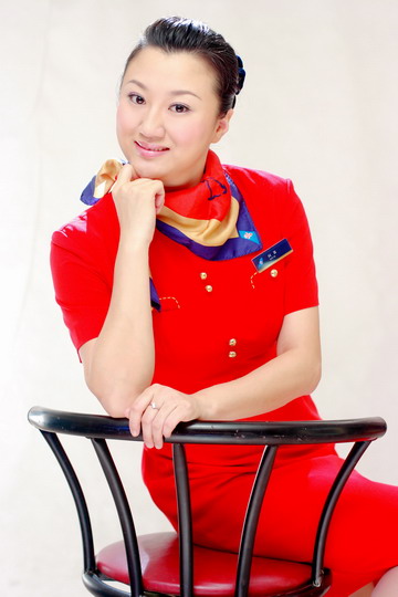 制服印象——乘务员眼中南航空乘制服的十年