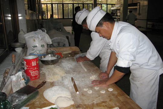 国航西南分公司综保部厨师实际操作考试纪实