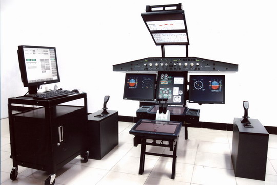 南航股份大连分公司飞行人员训练再添新设备