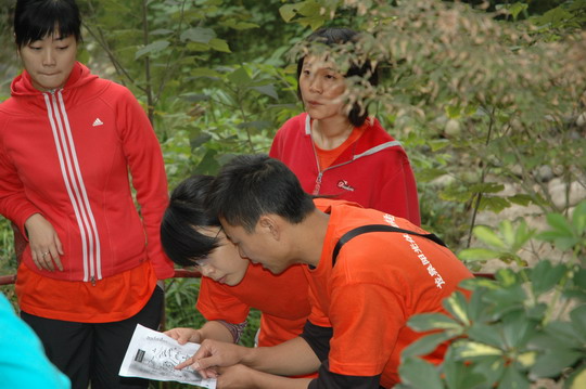 鹰联航空公司市场部员工体验式素质培训纪实