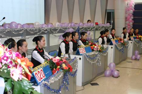 海航乘务队举办“乘务员机上急救技能大赛”