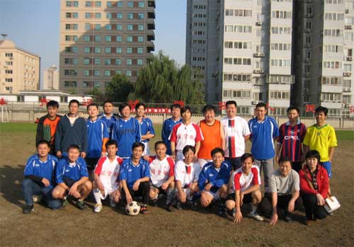 国货航与客舱服务部在北京联合大学举行足球赛