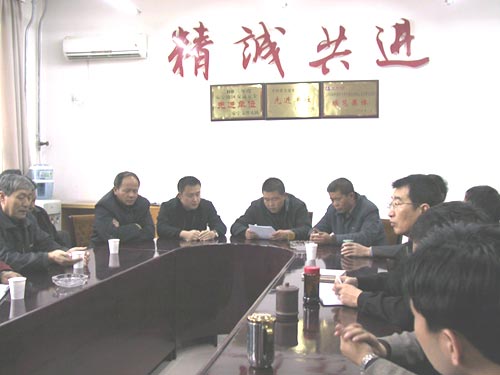 东航甘肃车辆保障部开展冬季安全行驶经验交流