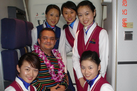 南航海南分公司乘务组精心服务罗马尼亚贵宾