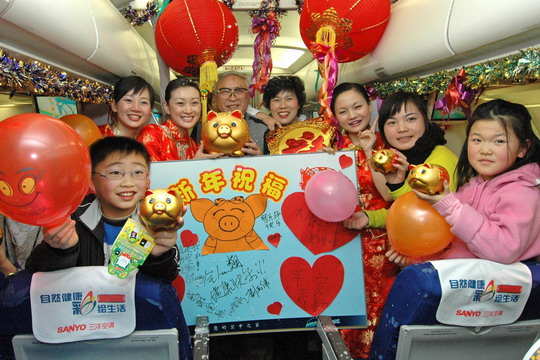 南航深圳再创2006安全年　空中地面普天同庆