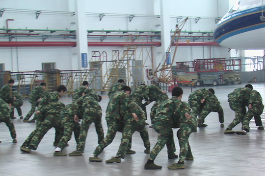 中国南方航空公司第一名女安全员的培训感悟