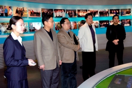 国家商务部机电和科技产业司领导考察一航西飞