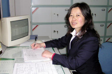 平凡彰显美丽——记国航成都维修基地李桂英