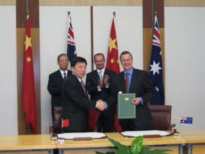 中国澳大利亚签署开展航空保安合作谅解备忘录