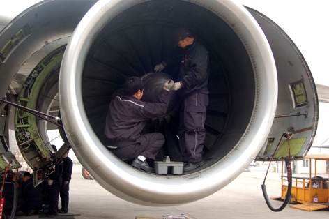 国航成都维修基地为客户提供机务精品服务