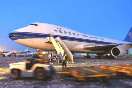 南航全方位打造中国最广域的“空中快线”