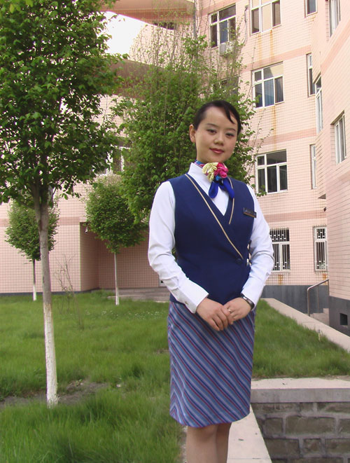 记南航新疆分公司劳动模范、空中乘务员郭静