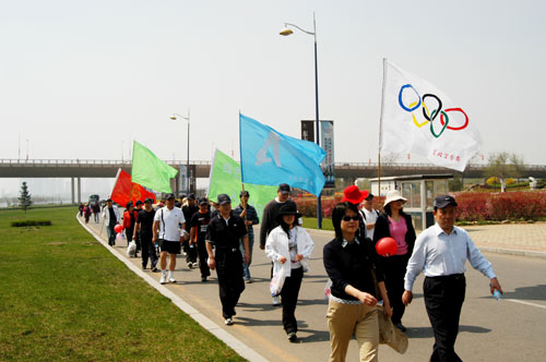 民航东北空管举办“迎奥运 健身行”活动