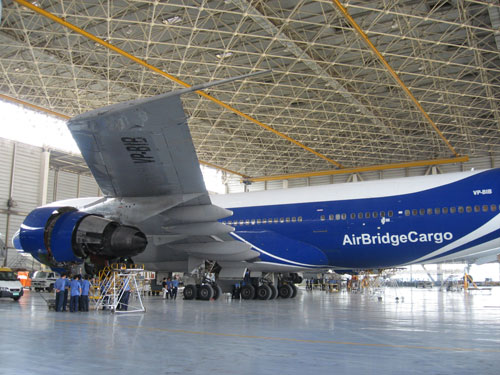 Ameco为空桥货运公司波音747飞机实施1A检