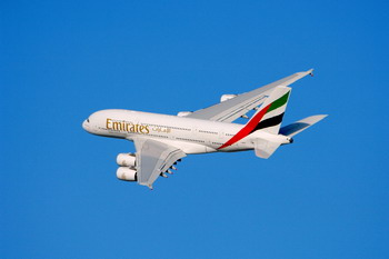 阿联酋航空公司订购空中客车8架A380飞机 | 中