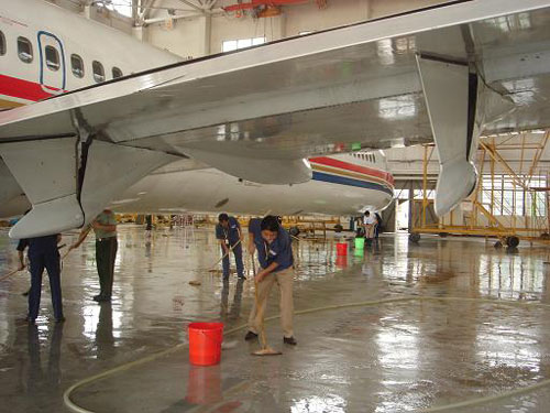 东航工程技术公司安徽维修部开展主题党日活动