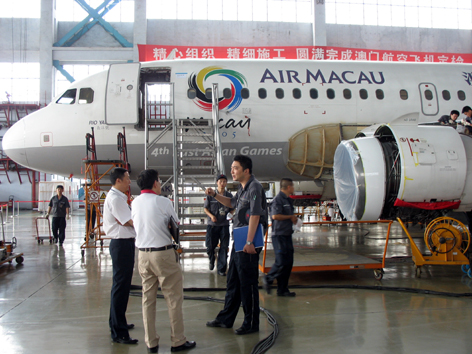 成都维修基地完成两架澳门航空飞机定检工作