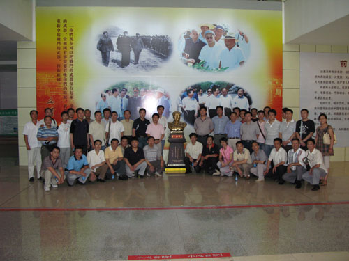 南航新疆分公司飞行部八一前夕鼓士气战旺季